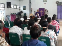 Komunitas Soverdia Sorong Bersama OMK Paroki Emaus Masuk Tralis Besi Bertemu Warga Binaan