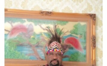 Ketua Dewan Adat Papua (DAP) Wilayah III Doberay Ronald Kondjol meminta Majelis Hakim memberikan putusan seadil-adilnya dan menghukum pelaku penipuan