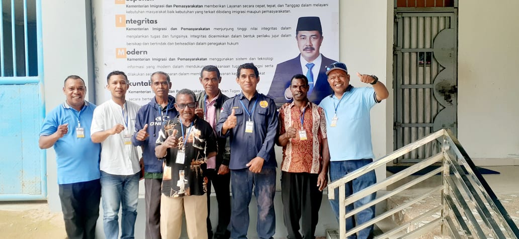 Ketua KBK Paulinus Bille berdiri teguh menyampaikan pesan Injil Tuhan kepada warga binaan Katolik