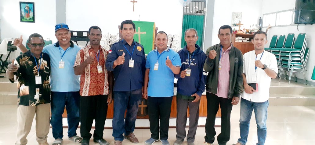 Kunjungan ini diawali dengan Ibadah Sabda yang dipimpin Laurentius Reresi, Penyuluh Agama Katolik 