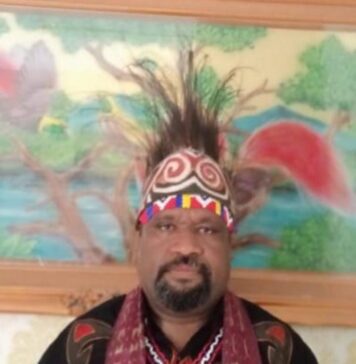 Dewan Adat Papua desak penegak hukum gerebek penampungan emas Ilegal di Sausapor Kabupaten Tambrauw.