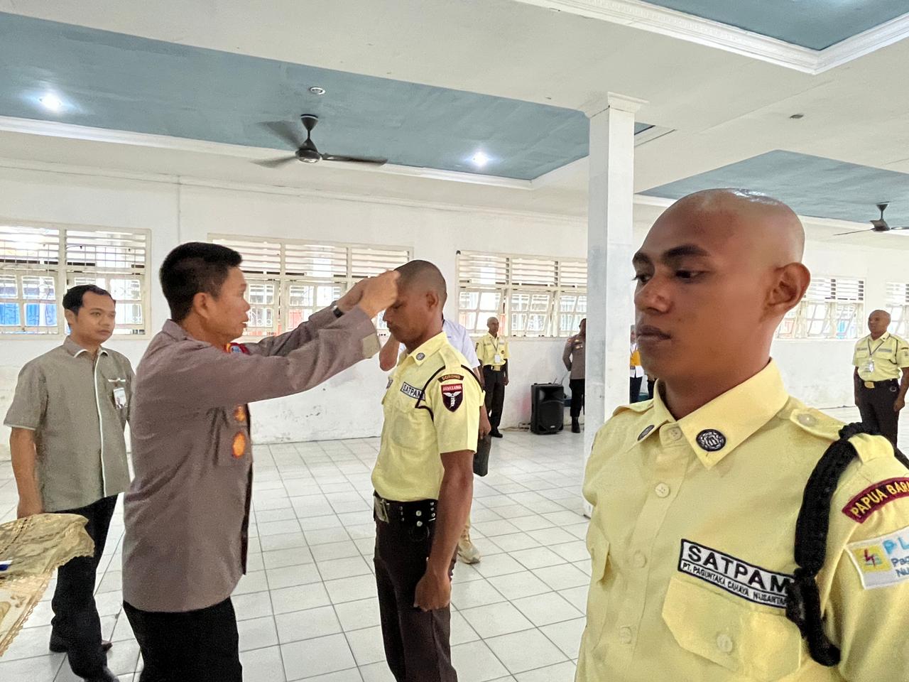 Pelatihan Gada Pratama ini menjadi sarana penting untuk mengisi dan meningkatkan kompetensi calon anggota Satpam