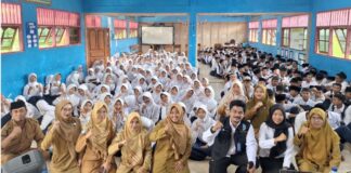 lingkungan pendidikan menjadi kebutuhan strategis, terutama bagi generasi muda yang berada pada fase perkembangan identitas dan rentan terhadap pengaruh lingkungan eksternal. Pendidikan pencegahan sejak dini dipandang sebagai pendekatan paling efektif dalam