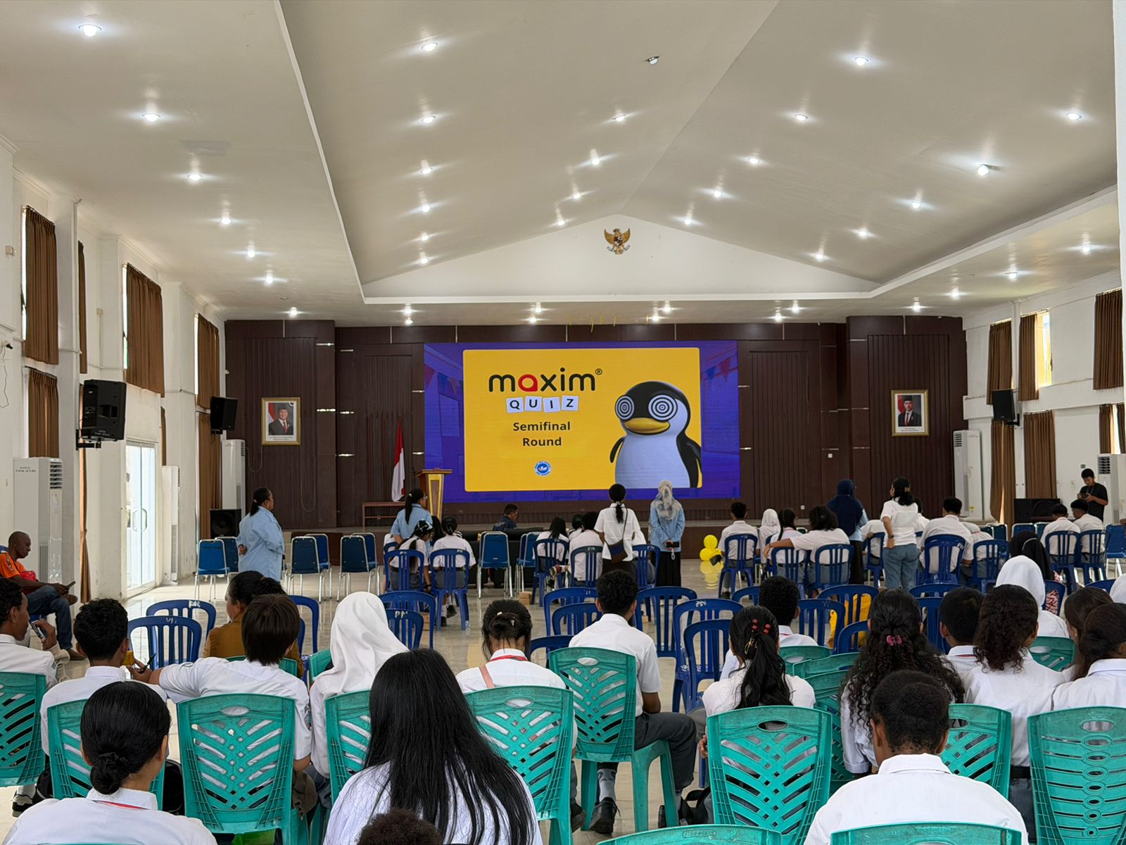 “Maxim Quiz: English Brain Game”