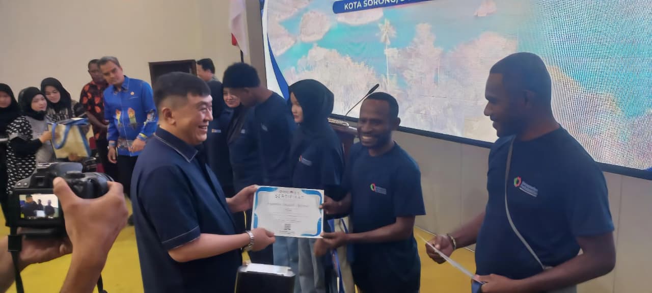 Anggota Komisi VII DPR RI, Rico Sia