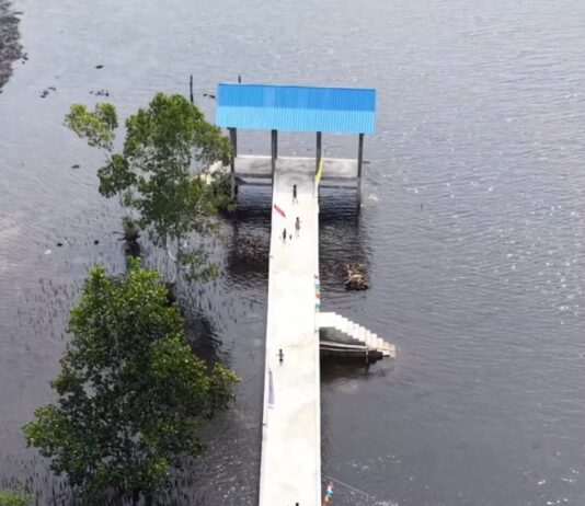 Progres KNMP Duber Menguatkan Ekonomi Pesisir dan Membuka Peluang Baru bagi Warga Progres KNMP Duber Menguatkan Ekonomi Pesisir dan Membuka Peluang Baru bagi Warga sehingga Pembangunan Kampung Nelayan