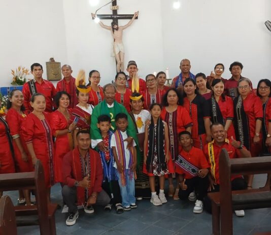 Misa Inkulturasi Etnis Tanimbar di Paroki Santo Yohanes Pembaptis Kota Sorong Misa Inkulturasi Etnis Tanimbar di Paroki Santo Yohanes Pembaptis